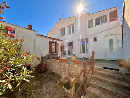 maison 7 pièces 183 m2 à vendre à la tranche sur mer