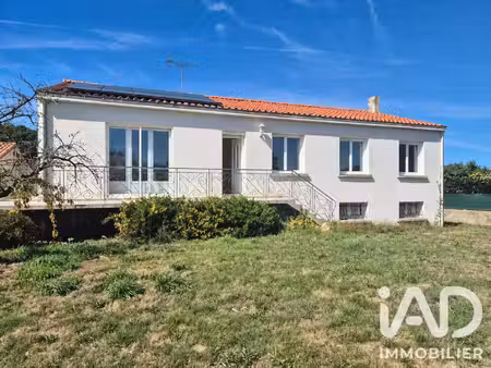 vente maison de village 7 pièces