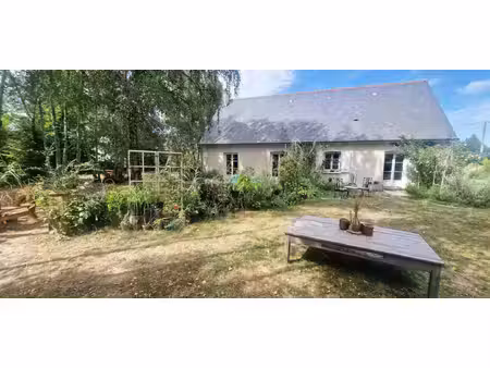 pavillon 175 m² - 8 pièces - 5 chambres sur terrain de 3600 m²
