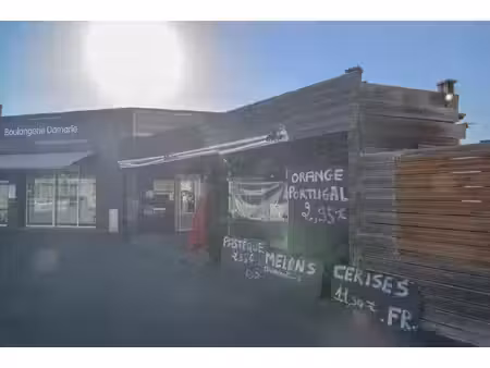 locaux commerciaux loués - mérignac - rentabilité de 5 5 %