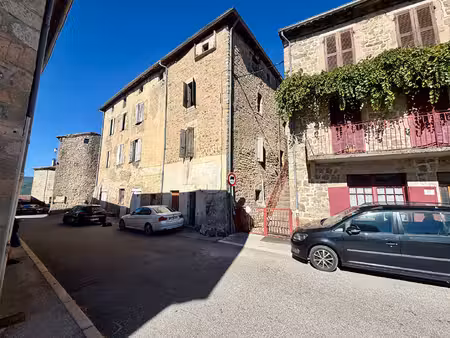 vente maison 3 pièces  77.00m²  chalencon
