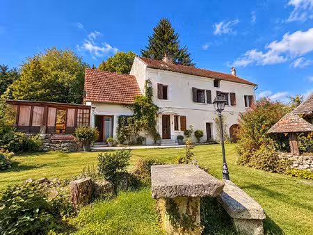 maison proche