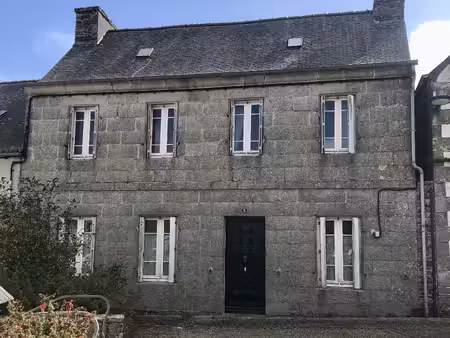 demeure de caractère et son jardin secret