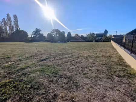 terrain constructible viabilisé saint martin d heuille 2096 m2