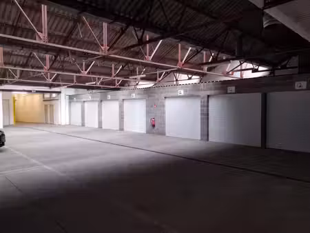 box de parking à louer