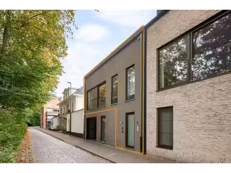 prachtig duplex app. op de stadsvest te lier