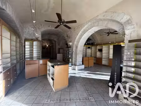 local commercial à vendre
