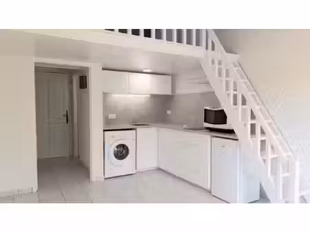 pegomas la mourachonne - studio renove avec terrasse et mezzanine