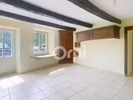 location maison 4 pièces 118 m² à neufchâteau (88300)  730 €