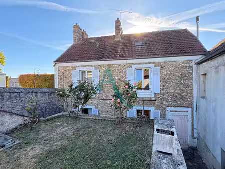vente maison 7 pièces  114.00m²  vert