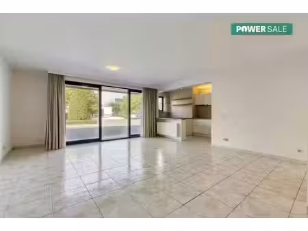 appartement te koop in oostkamp met 3 slaapkamers