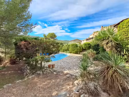 carnoux-en-provence – grande maison 201 m² – 3 logements – piscine – grand garage – vue dé