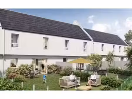 location appartement 4 pièces à clohars-carnoët (29360) : à louer 4 pièces / 84m² clohars-