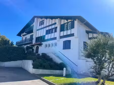vente appartement 3 pièces 49m2 urrugne 64122 - 277000 € - surface privée