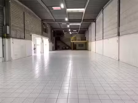 vente local d'activités villeneuve la garenne 1 393 m²