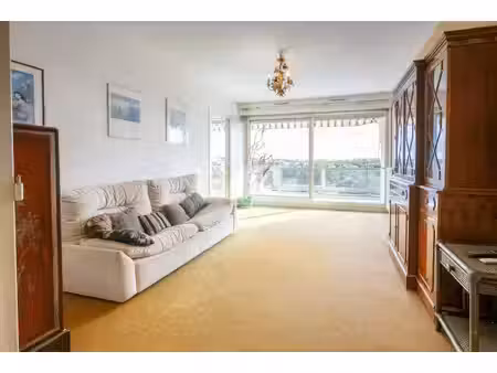 appartement t3 72m² avec balcon plein sud - box en sous-sol