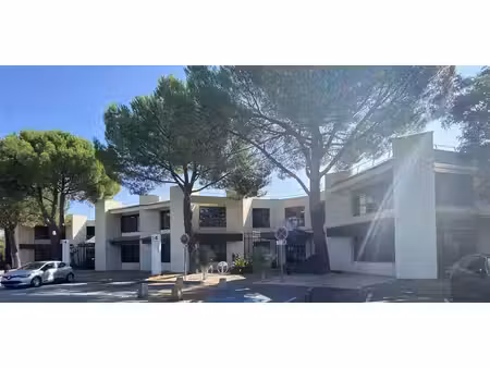 location bureau montpellier 459 m²