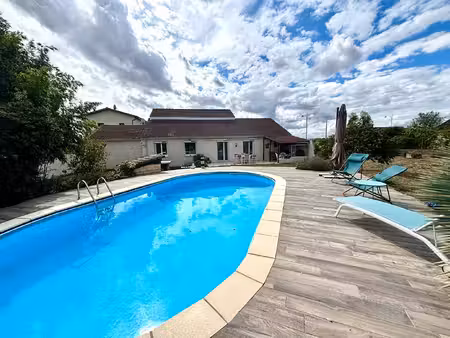 maison balan 6 pièces 173m2 sur un terrain de 1632m² avec piscine