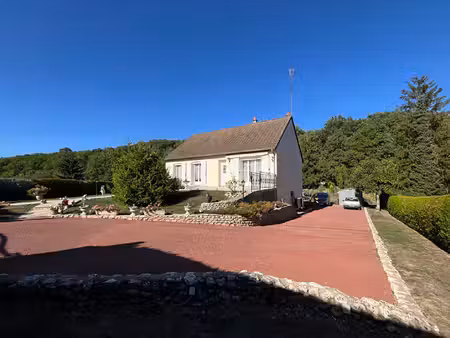vente maison 6 pièces  135.00m²  luzillé