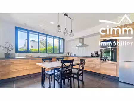 maison 7 pièces - 171 m² au sol - 5 chambres