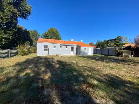 vente maison 3 pièces  73.00m²  paulx