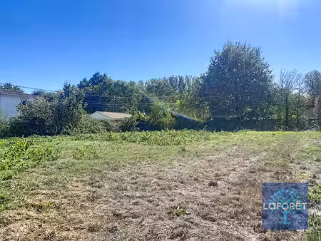 terrain à bâtir de 574 m²