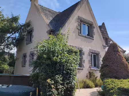 maison de 233 99 m² à saint-julien-du-sault