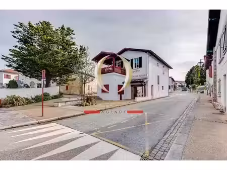 vente immeuble 7 pièces 270 m² à arbonne (64210)  715 000 €