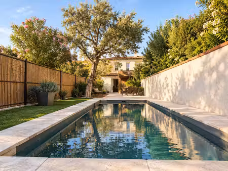 vente maison 6 pièces  197.00m²  gémil