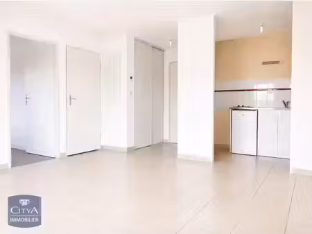 appartement à louer 2 pièces 50.13 m² - saumur (49) - 510€