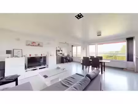 appartement à vendre à rue théodore de cuyper 121 woluwe-saint-lambert (vbe67446)