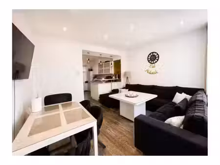 triplex à vendre à rue de l'escaut 105 molenbeek-saint-jean (vbe67795)