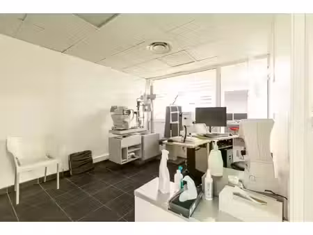 vente commerce 9 pièces 224 m² nice (06000)