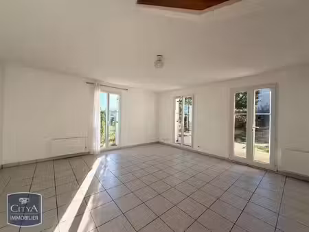 maison à louer 4 pièces 74.5 m² - saint-avertin (37) - 990€