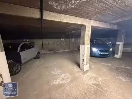parking à louer - saint-chamond (42) - 39€