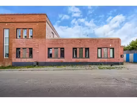 maison à vendre avec 3 chambres   courcelles (vbe67751)