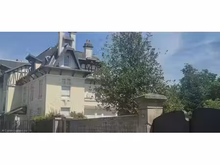 appartement sous arcade