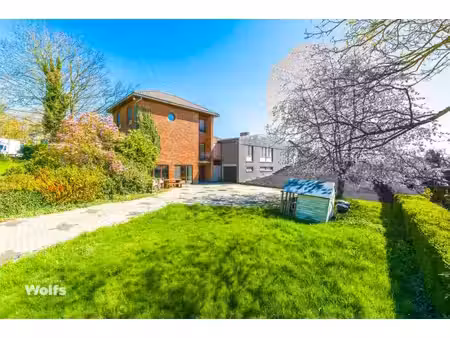 maison à vendre à aux piedroux 123 chênée (vbe67863)
