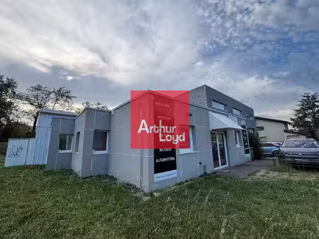 location local professionnel 151m² seyssins 38180