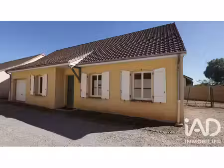 maison de village à moncé-en-belin (72230)