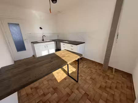 location appartement 3 pièces 73m² st trivier sur moignans 01990
