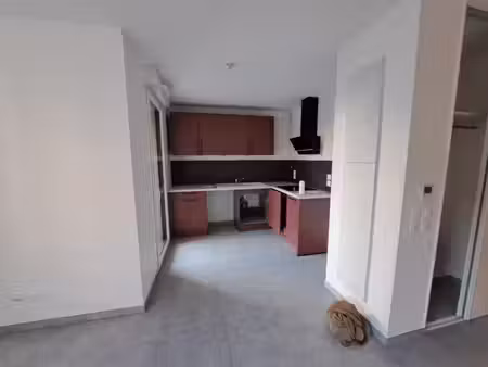 location appartement 1 pièce 28m² thonon les bains 74200