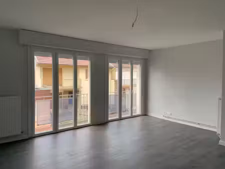 location appartement 3 pièces 78m² vichy 03200