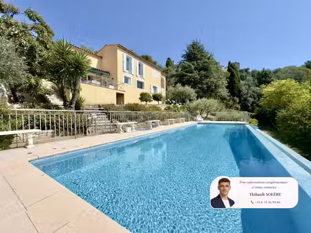 villa familiale de 245 m² sur 2 428 m² : piscine  vue dégagée et intimité absolue