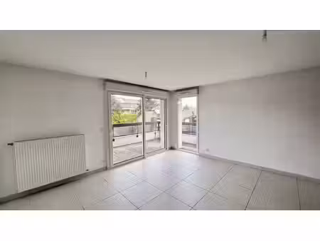 location appartement 3 pièces 59m²