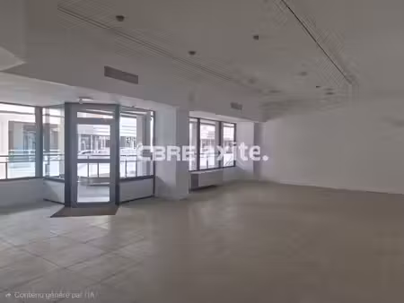 location local commercial 97m² annemasse 74100
