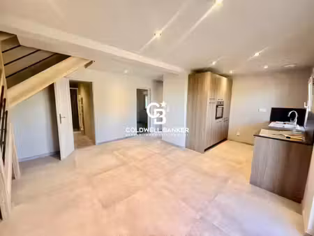 location appartement 6 pièces 97m² lucinges 74380