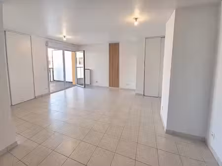vente appartement 2 pièces 44.29 m² à venissieux (69200)  129 000 €