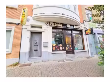 surface commerciale à vendre à avenue des volontaires 28 etterbeek (vbe67538)