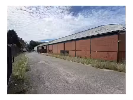 surface industrielle à vendre à rue de la discipline 33 gilly (vbe67779)